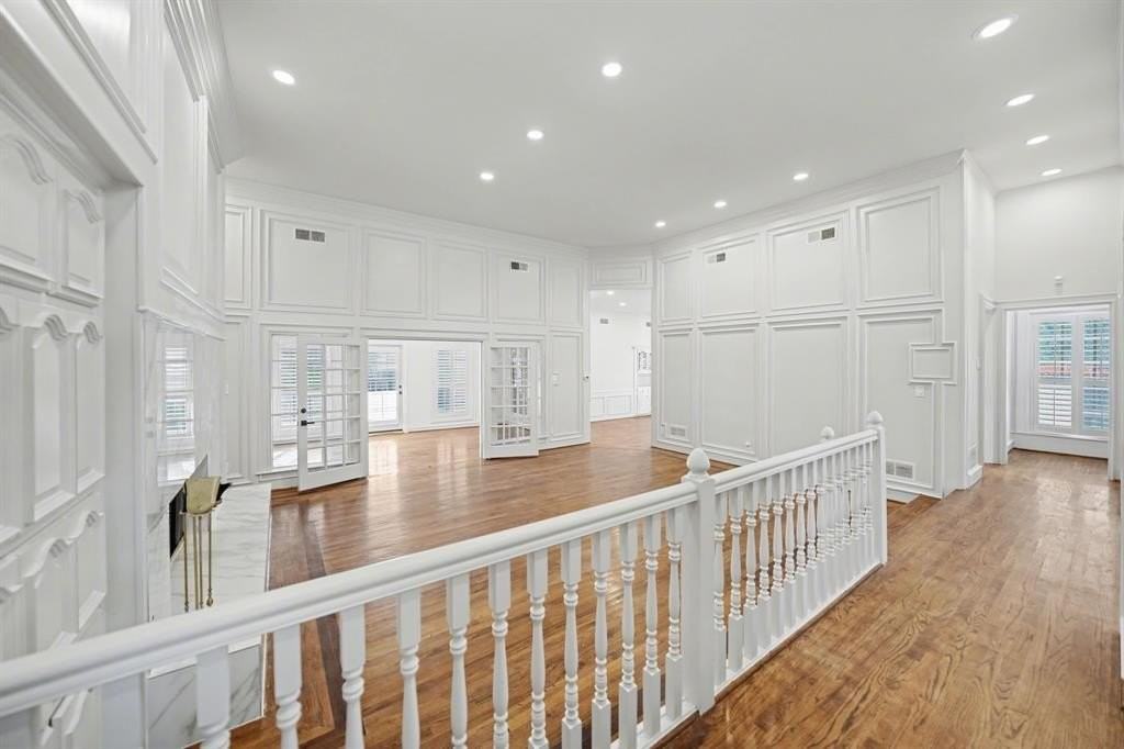 7012 Duffield Dr - Photo 5 of 25