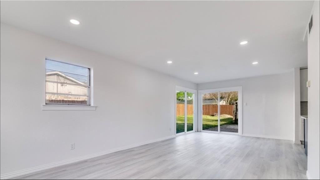 8435 Birchcroft Dr - Photo 4 of 15