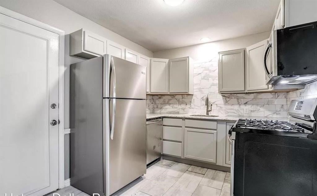 4031 Cole Ave #J - Photo 2 of 12