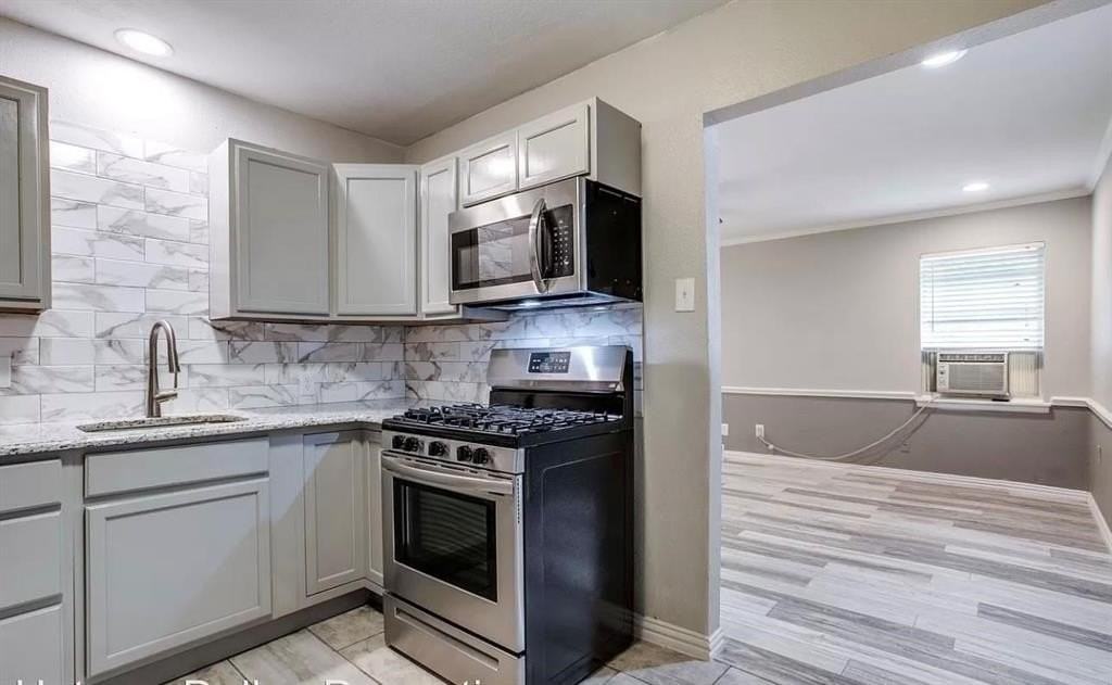 4031 Cole Ave #J - Photo 7 of 12