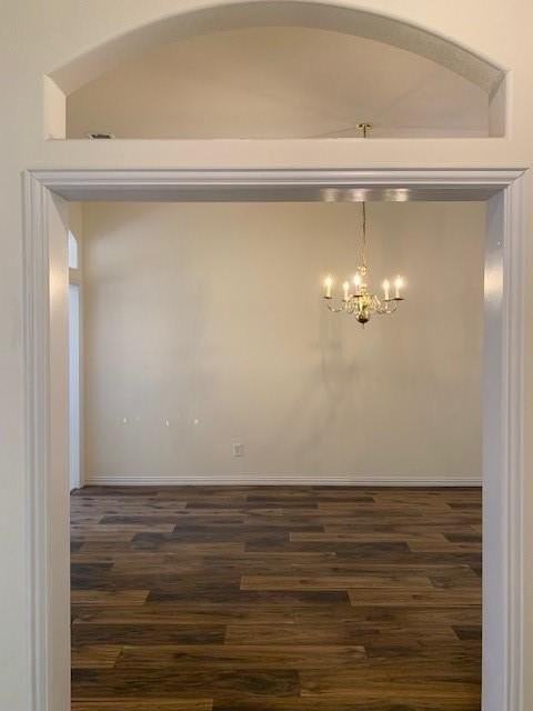 2829 Rosewood Blvd - Photo 4 of 24