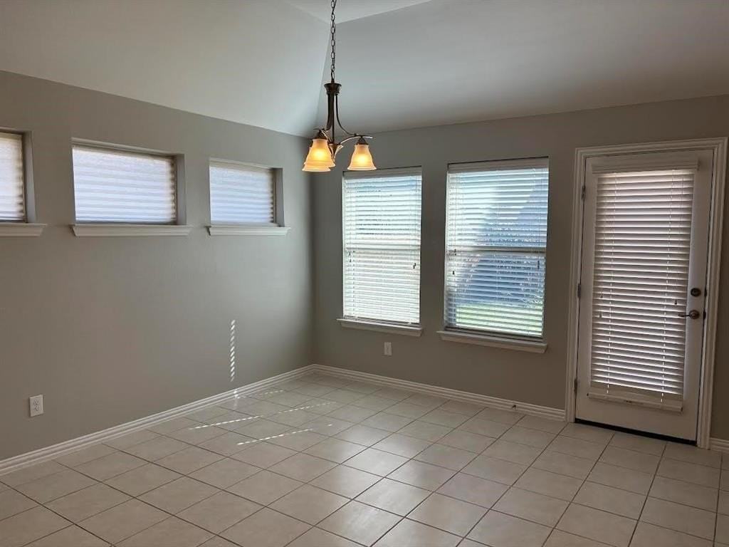 5517 Centeridge Ln - Photo 6 of 14