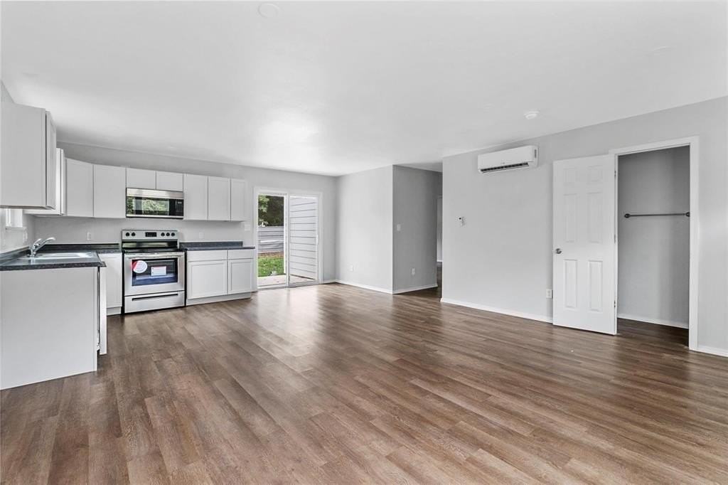 7570 Double Bridge Rd - Photo 5 of 16