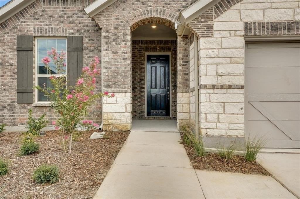 16625 Hidden Cove Dr - Photo 3 of 40