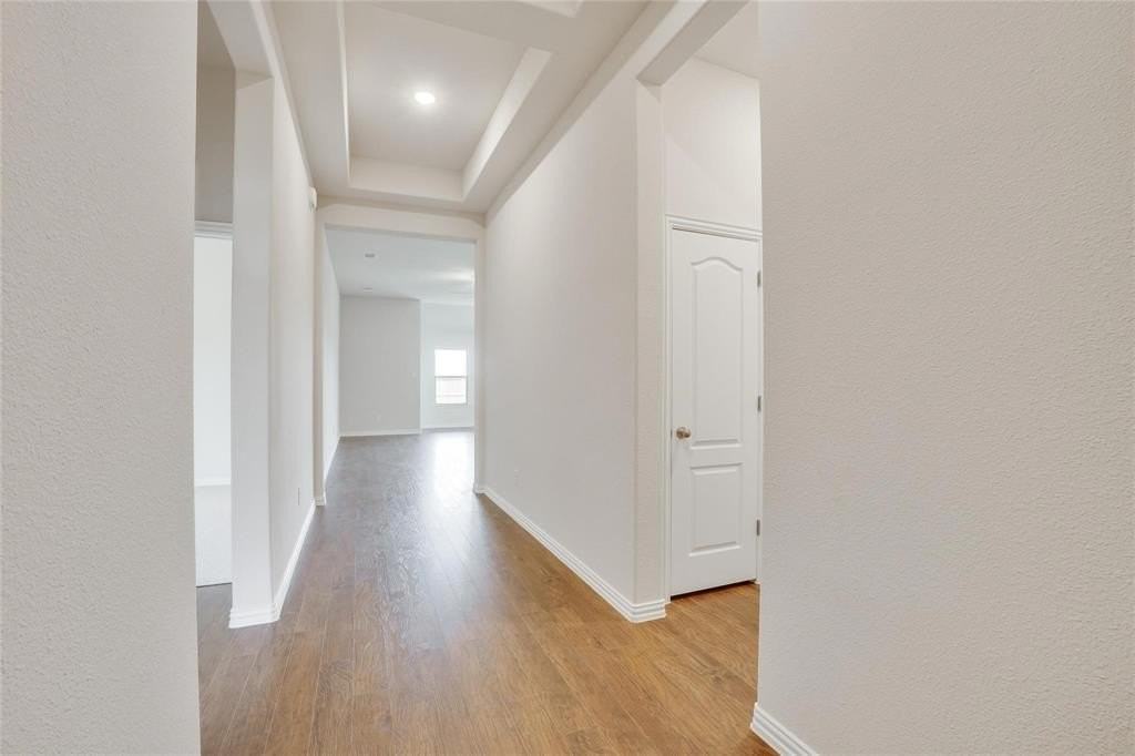 16625 Hidden Cove Dr - Photo 5 of 40