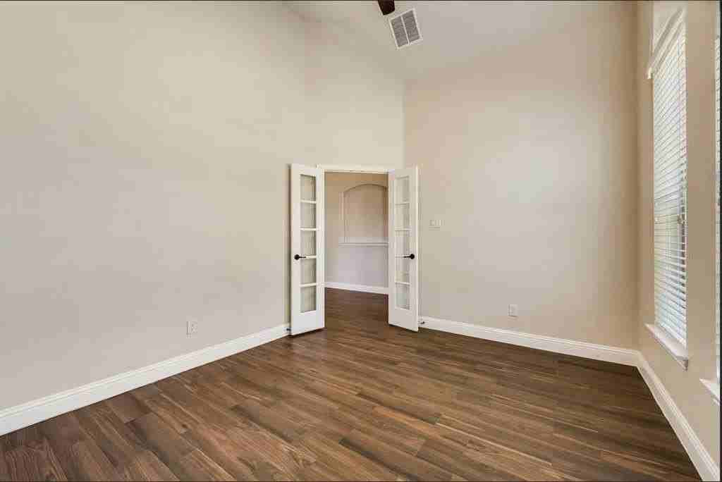 2216 Grant Park Way - Photo 4 of 22