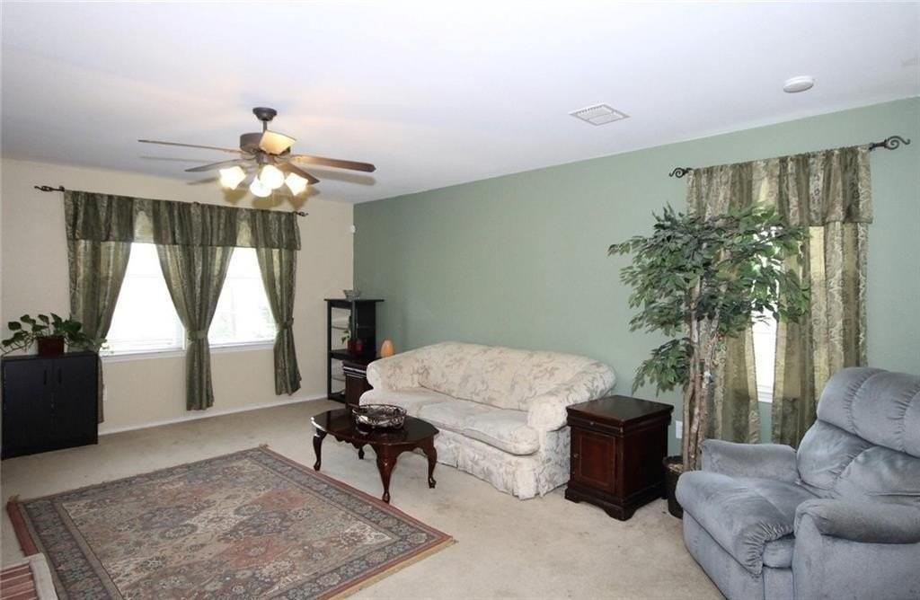 13042 Barbarosa Dr - Photo 6 of 23