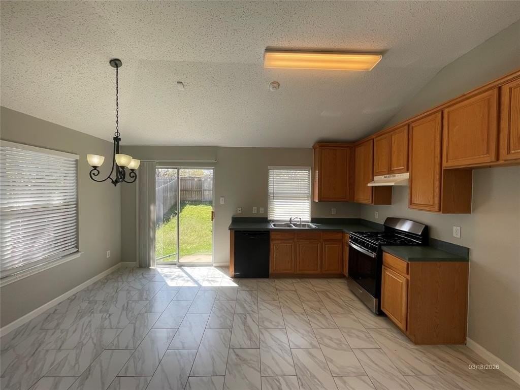 4849 Madyson Ridge Dr - Photo 7 of 28