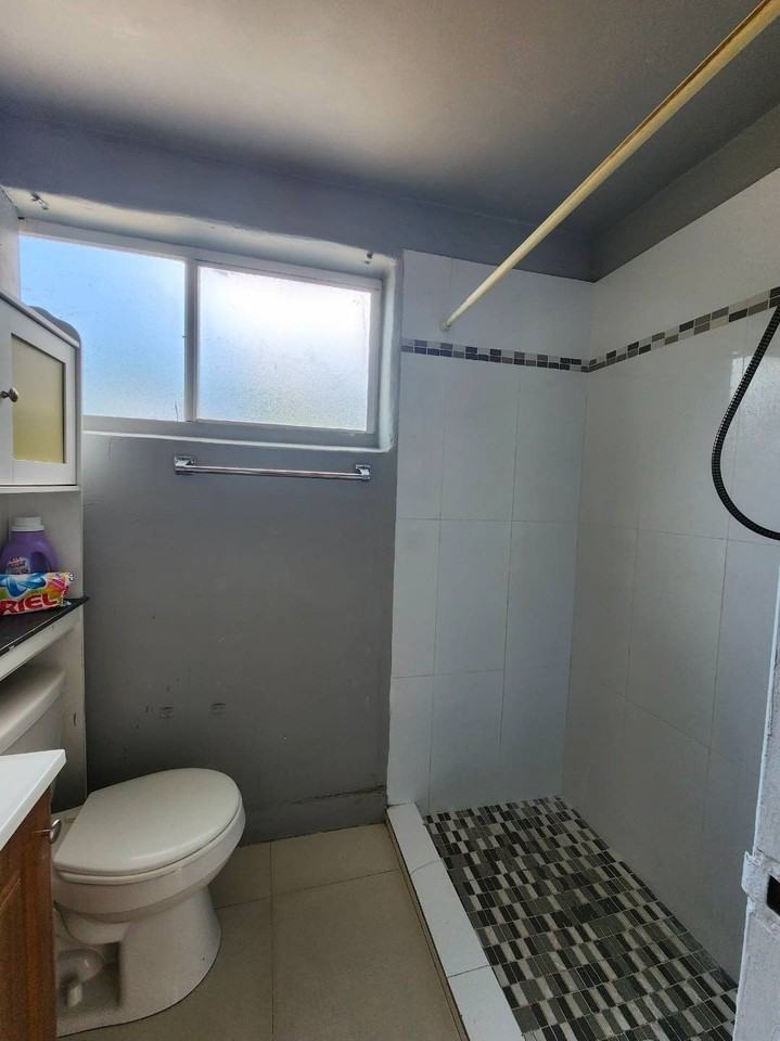 350 Sw 15th Ave #B - Photo 6 of 8