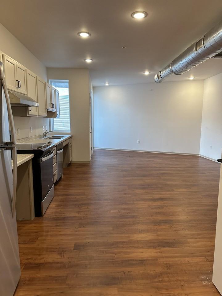 307 North 3rd StreetAPT 305 #305 - Photo 2 of 10