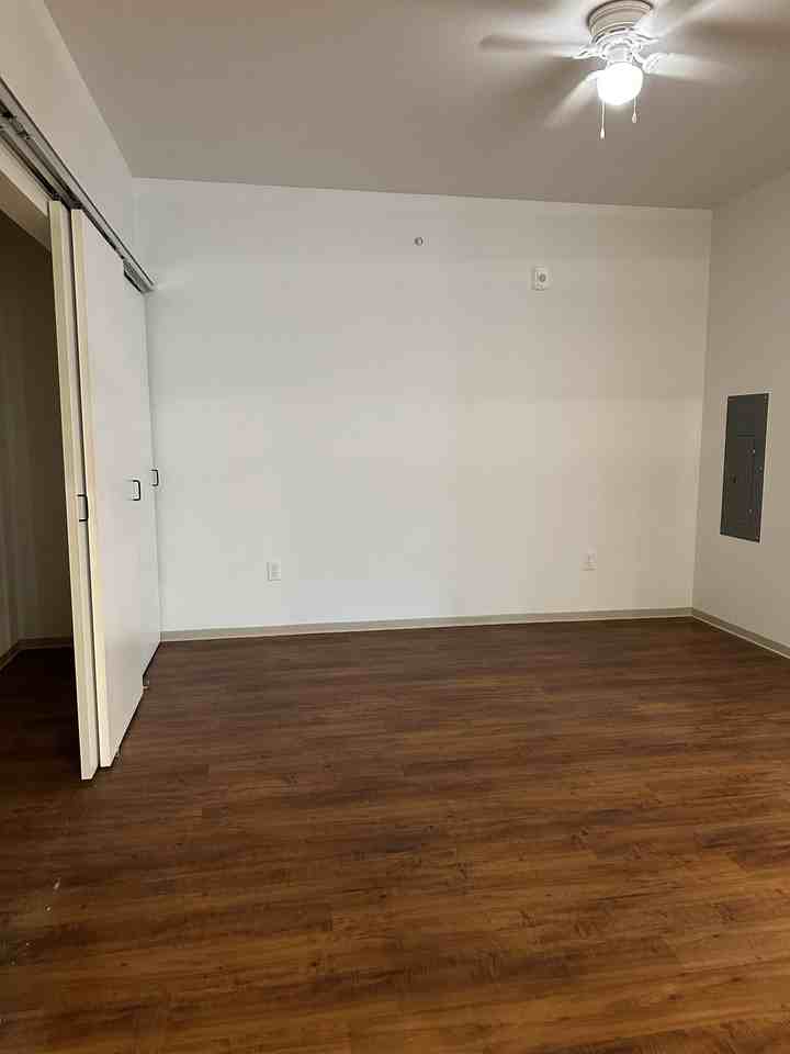 307 North 3rd StreetAPT 305 #305 - Photo 5 of 10