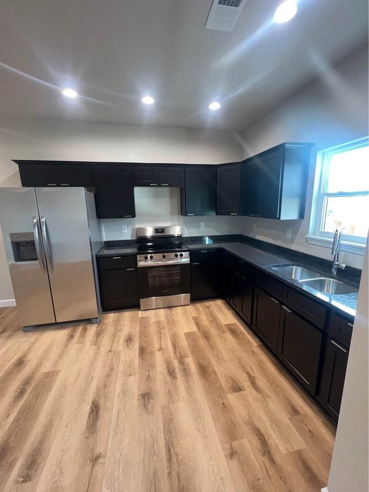 168 Valley Way #77 - Photo 4 of 11