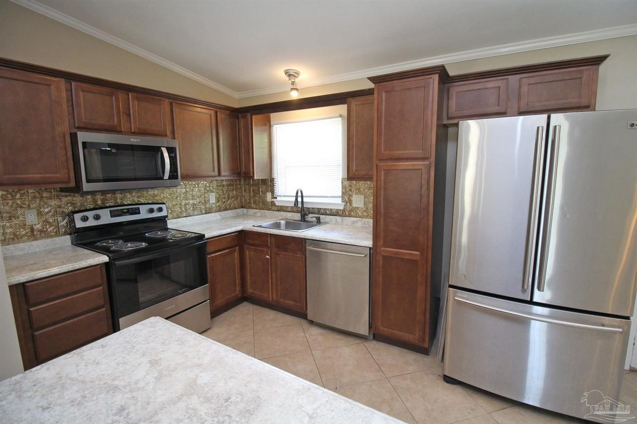 6841 Melanie Dr - Photo 4 of 16