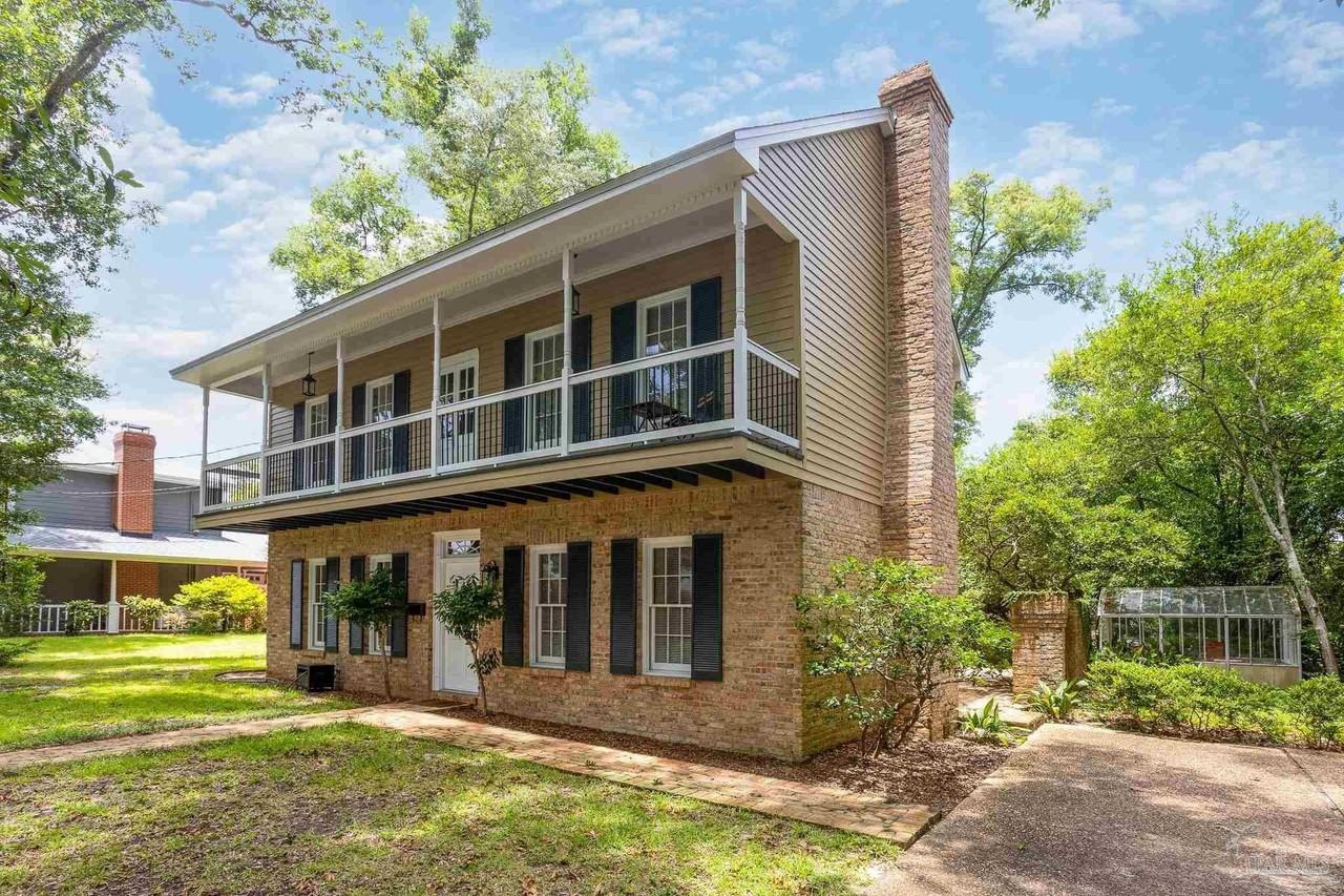 424 W Lee St - Photo 2 of 28