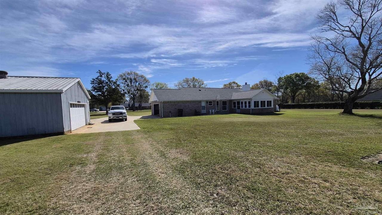 4321 Molino Meadows Rd - Photo 6 of 29