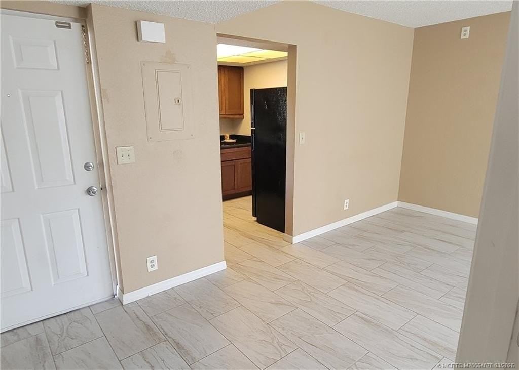 1524 Se Royal Green Cir Unit 101 - Photo 6 of 26