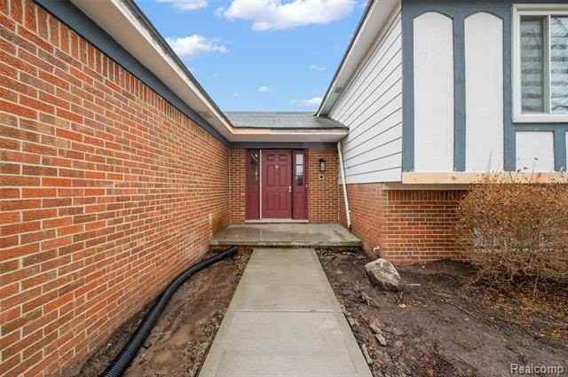 47687 Tilch Rd - Photo 4 of 50