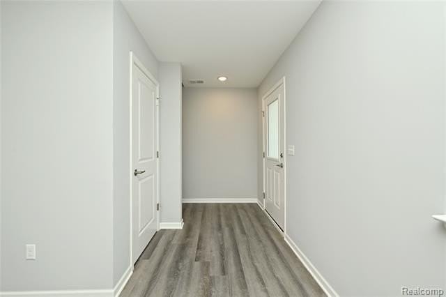 764 Huntley Ln - Photo 3 of 34