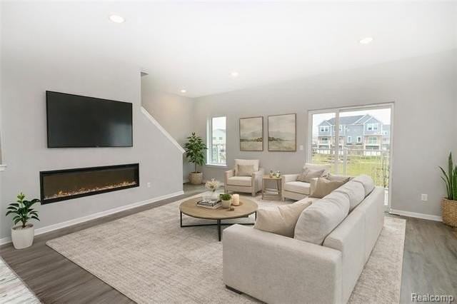 764 Huntley Ln - Photo 6 of 34