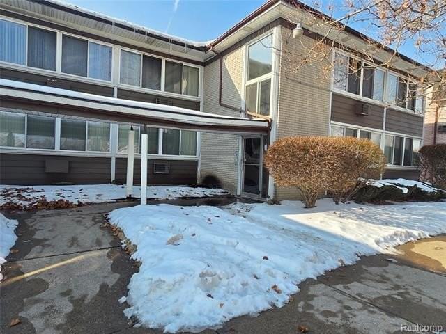 19131 Lahser Rd - Photo 2 of 17