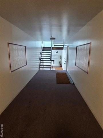 19131 Lahser Rd - Photo 6 of 17