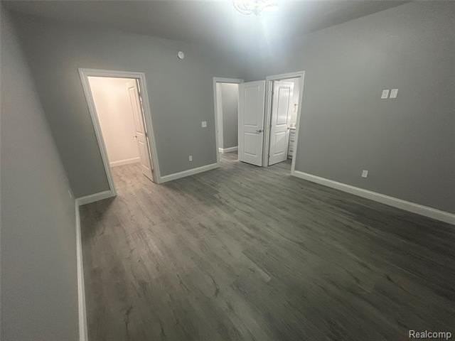 318 Grand River Ave - Photo 2 of 10