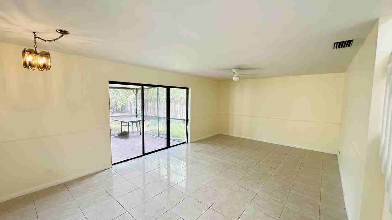 6077 Strawberry Fields Way - Photo 5 of 13