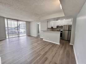 724 Executive Center Dr Apt 12 - Photo 1 of 1