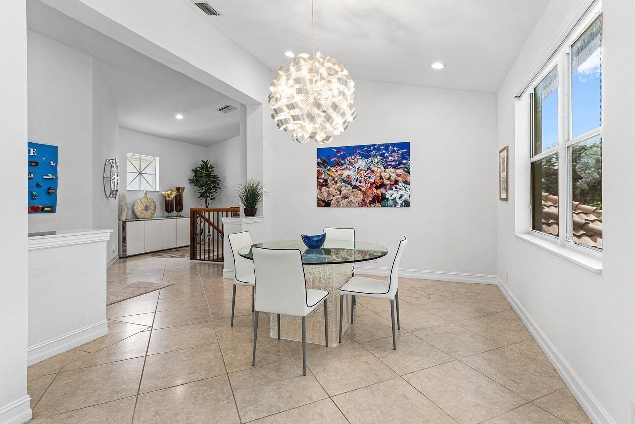 6309 Graycliff Dr Apt C - Photo 6 of 48