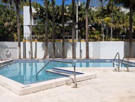 2715 Tigertail Ave Apt 402 - Photo 1 of 1