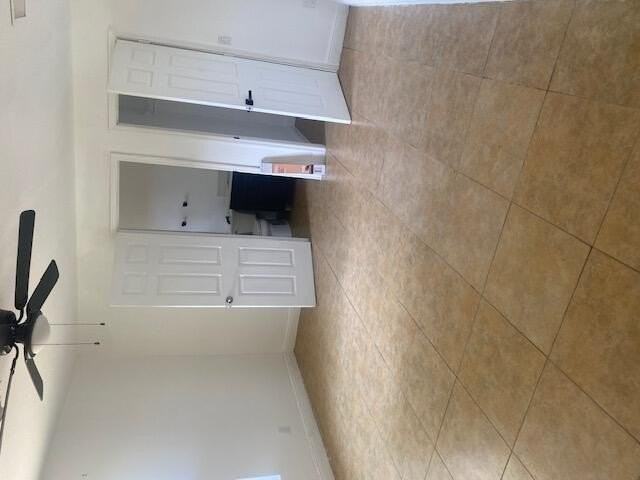 1339 Nw 2nd Ave - Photo 5 of 6