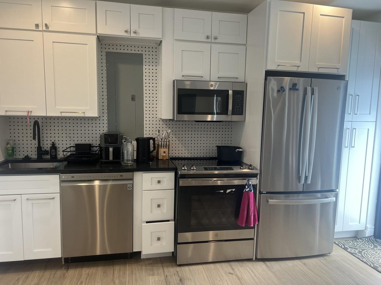 14322 Draft Horse Ln - Photo 2 of 10