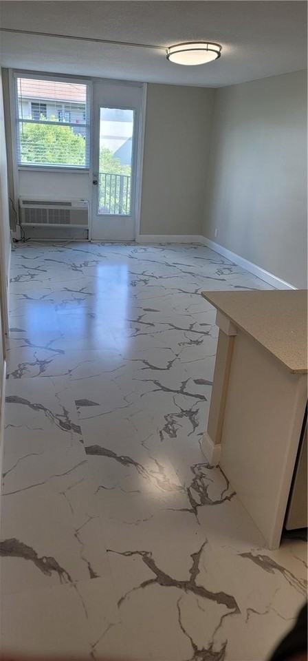 2771 Riverside Dr Apt 416-A - Photo 4 of 25