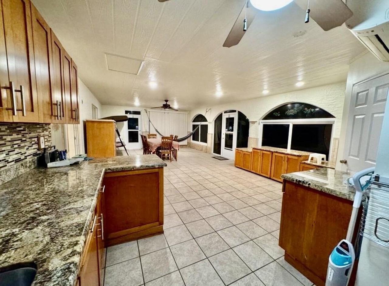 5357 Rivermill Ln - Photo 3 of 12