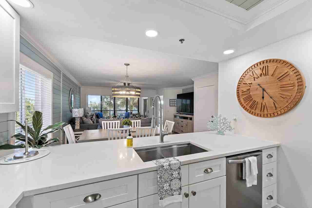 275 Palm Ave Apt A301 - Photo 6 of 38