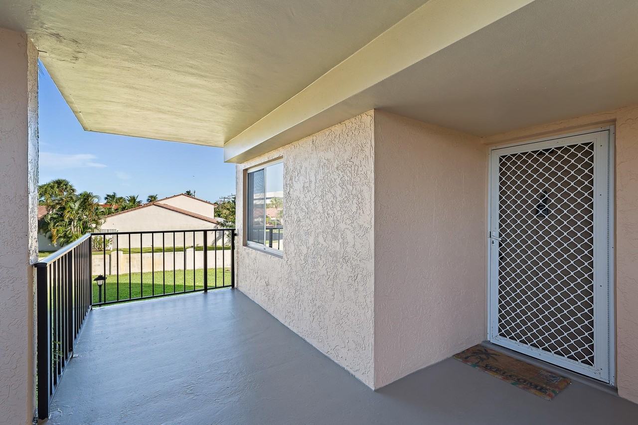 275 Palm Ave Apt C201 - Photo 3 of 24