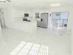 1848 Nw 55th Ave Apt 4x - Photo 1 of 1