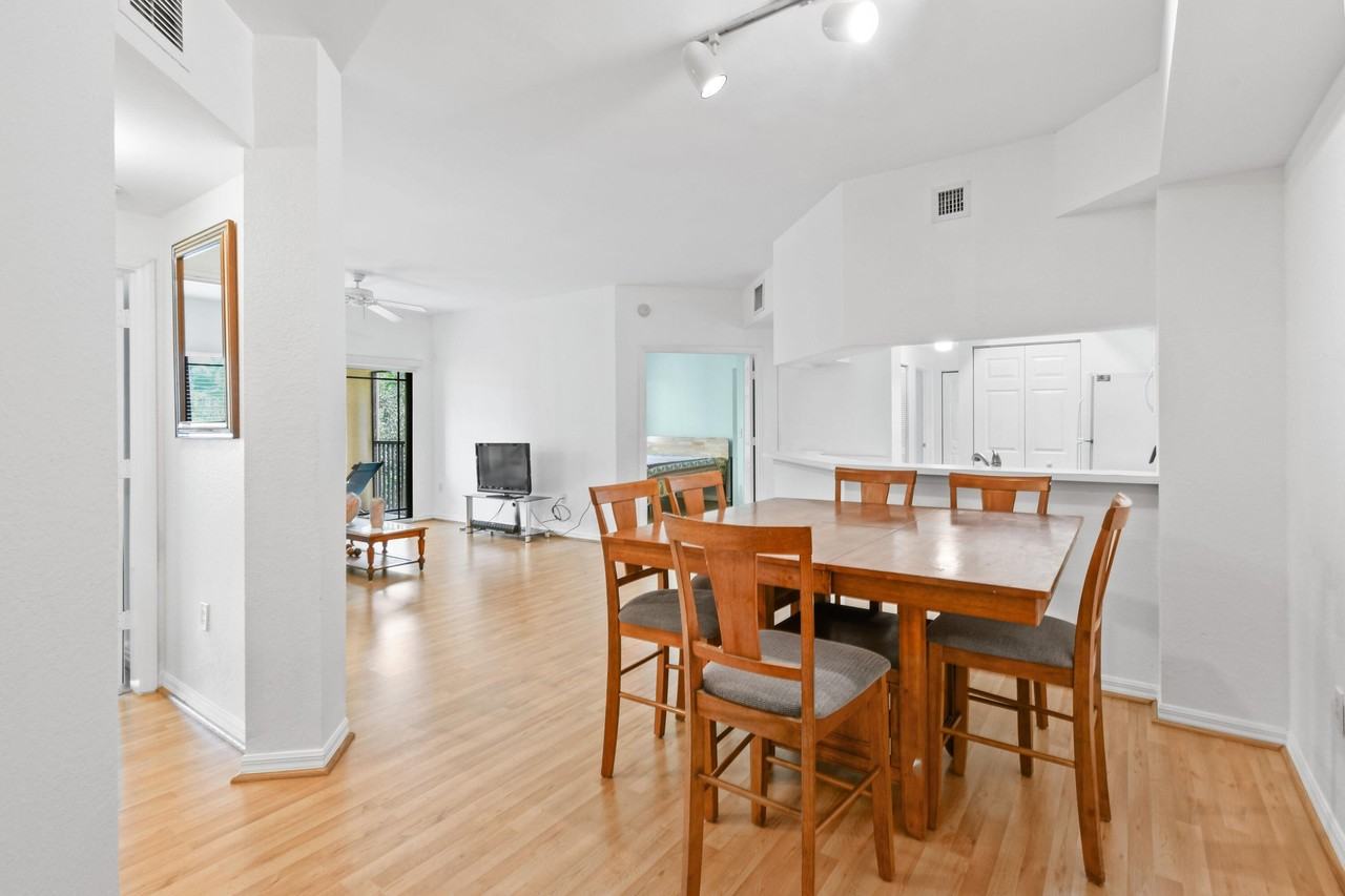 2727 Anzio Ct Apt 307 - Photo 2 of 43