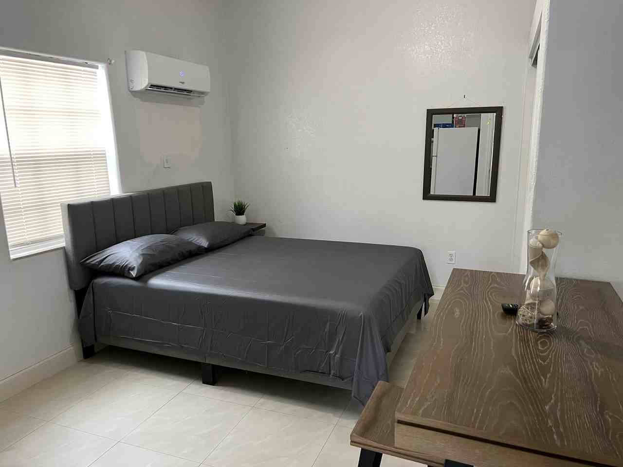 445 Ne 109th St Unit 2 - Photo 6 of 8