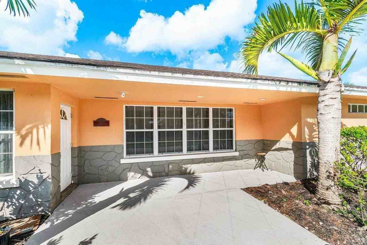 5313 Colbright Rd - Photo 3 of 50