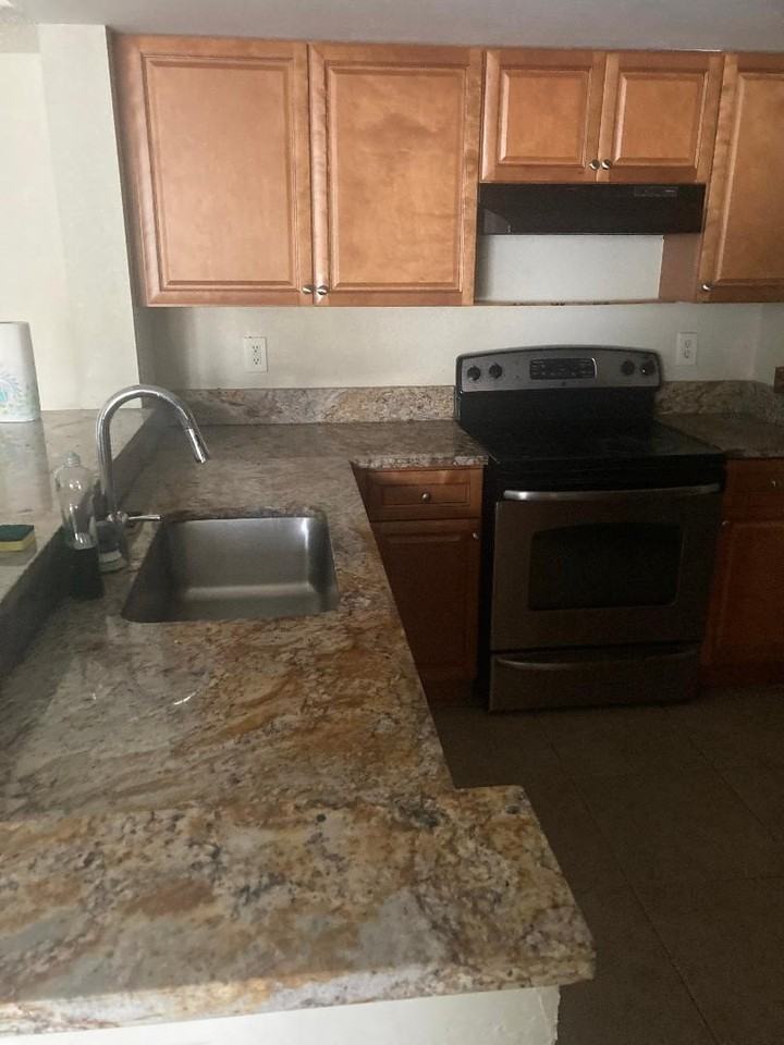 9250 W Atlantic Blvd Apt 925 - Photo 2 of 3