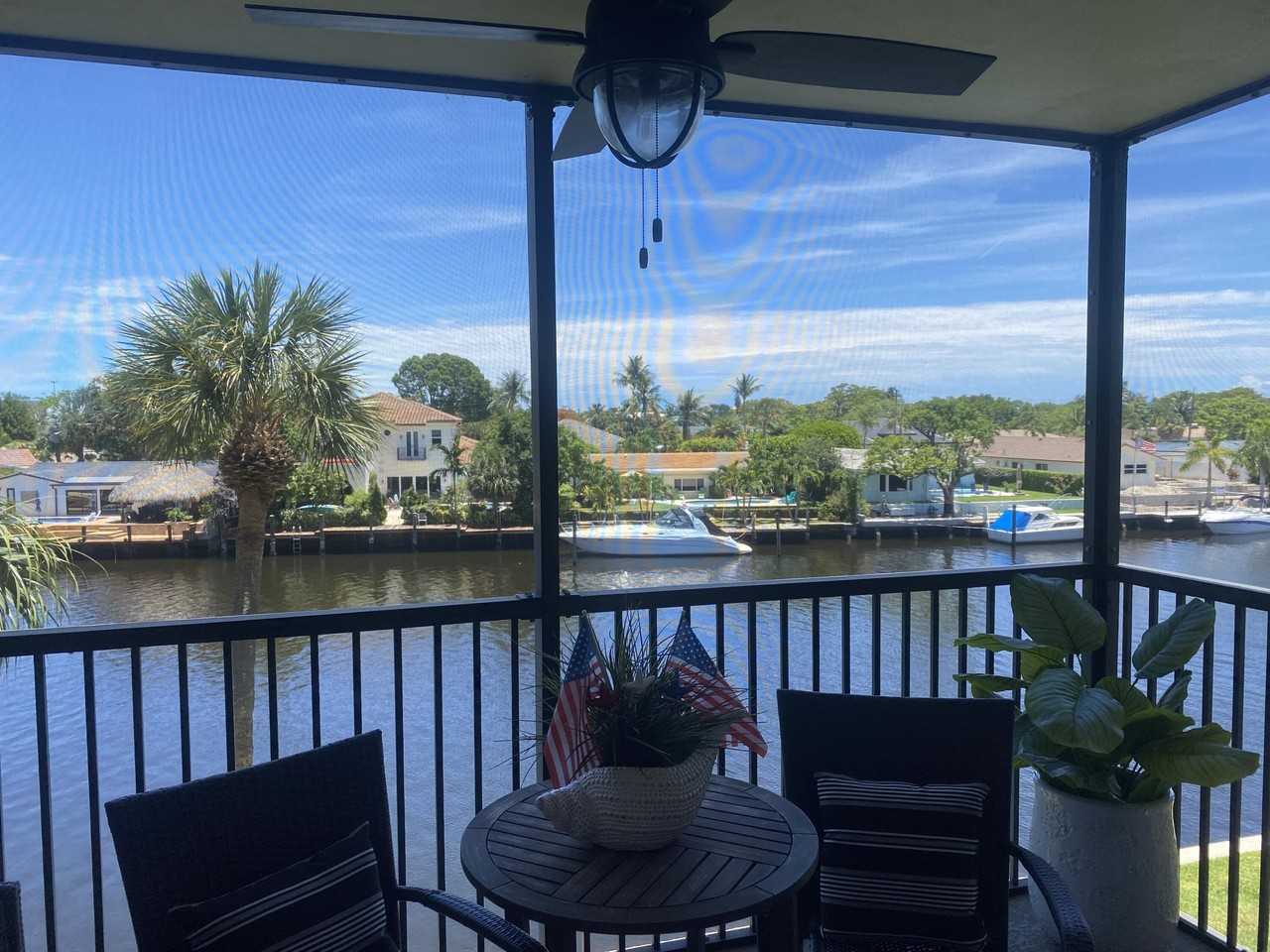 18 Royal Palm Way Unit 306