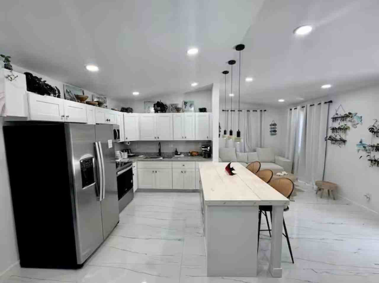 1433 Ne 53rd Ct - Photo 6 of 34