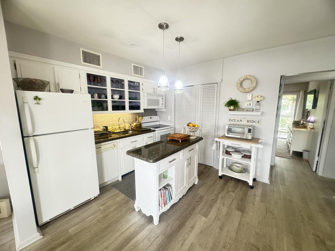 5505 N Ocean Blvd Apt 3-205 - Photo 7 of 21