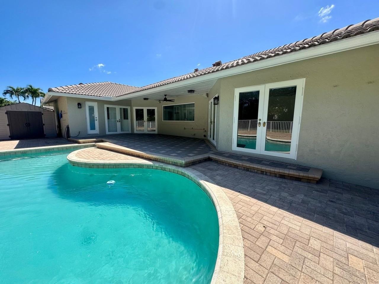 2825 Banyan Boulevard Cir Nw - Photo 6 of 29