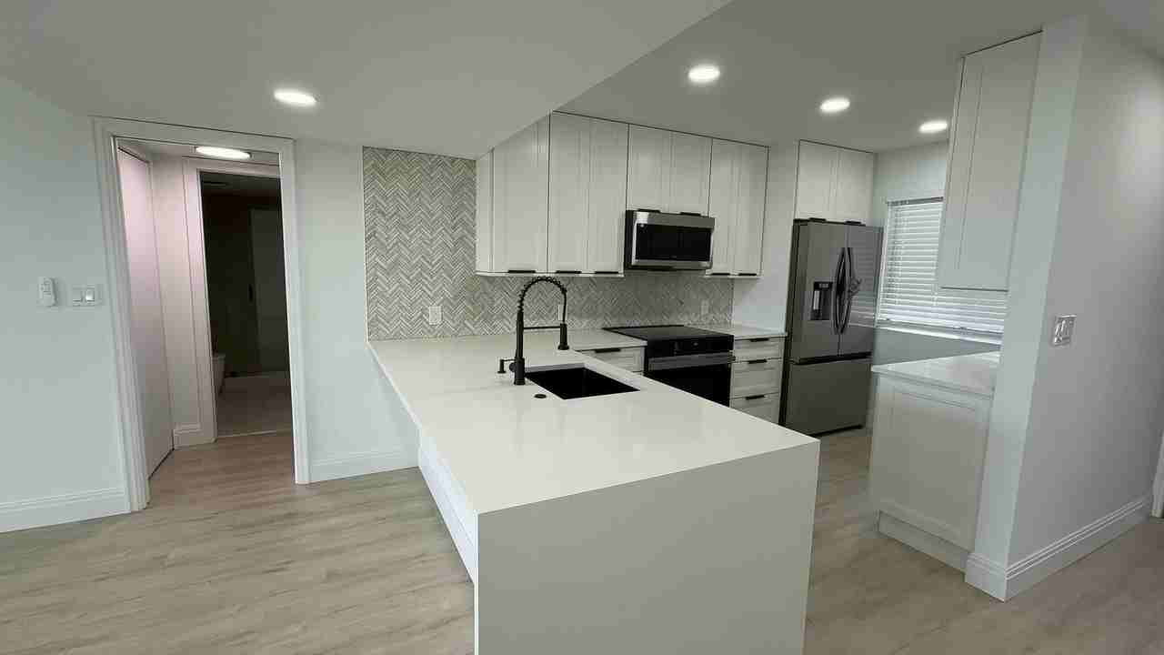 4483 Luxemburg Ct Apt 201 - Photo 2 of 26