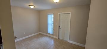 featured image of 1940 Nw 4th Ct Apt 14