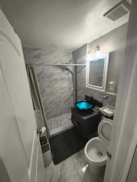 2206 Coolidge St #A - Photo 7 of 13