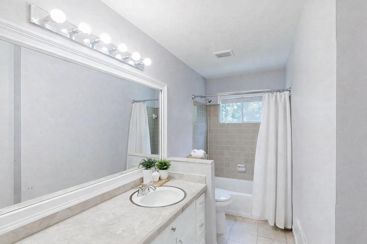 Albatross Ln - Photo 2 of 12