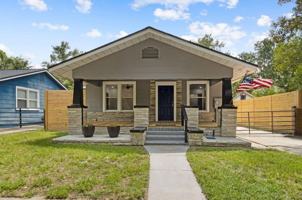 featured image of 836 Lynton St #1